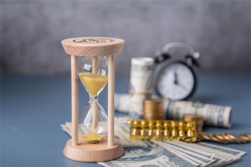 揭秘Labubu投资背后的秘密，买Labubu比买黄金还赚钱？深度解析！