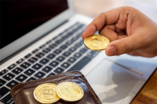 收评：创业板指高开低走跌1.24%，半导体芯片股逆势爆发