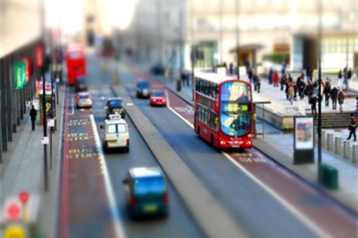 银发跑者越跑越快，还最能“买买买”